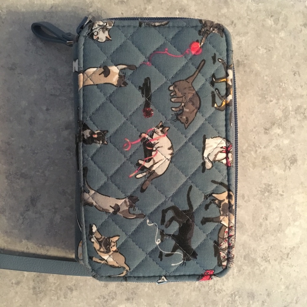 Vera Bradley phone wallet Cats Meow